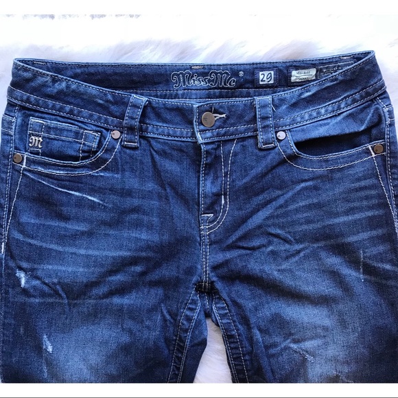 Miss Me Distressed Jeans - Picture 2 of 8